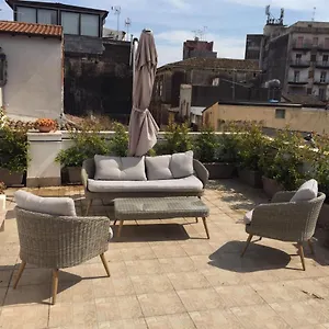 Apartment Old Terrace, Catania